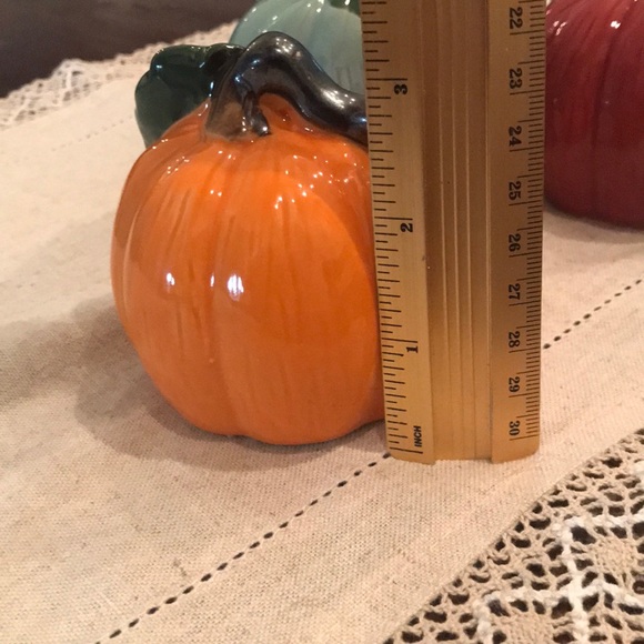 Set of 3 Mini Ceramic Pumpkins - Picture 10 of 14